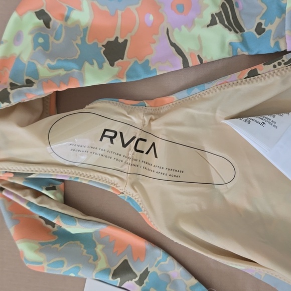 NWT RVCA On The Road Medium Floral Low Rise Bikini Bottom - Picture 7 of 9